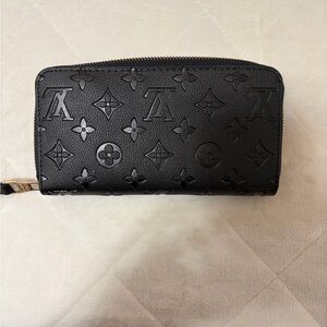 Black Designer look Embossed Wallet